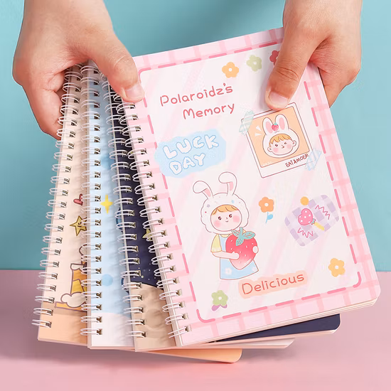 カスタム印刷ロゴ日記ノートブックファンシーポケットハードカバー A5 スパイラルジャーナルノートブック