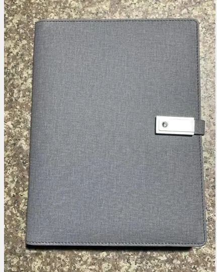 新しいデザインのソフト PVC ポケット カバー ノートブック ルース付き